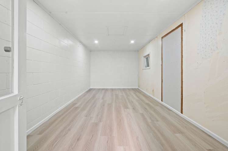 8 Dalesford Street Silverdale_20