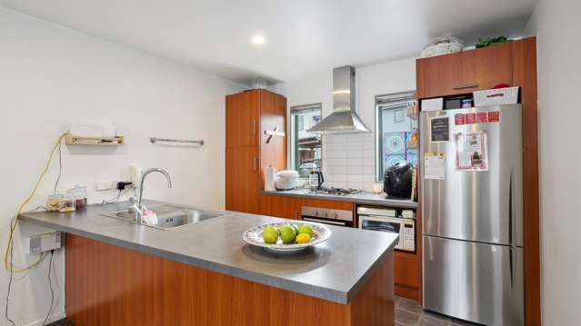 17/42 Holly Street Avondale_3