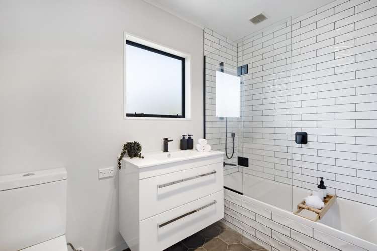 37a Price Crescent Mount Wellington_11