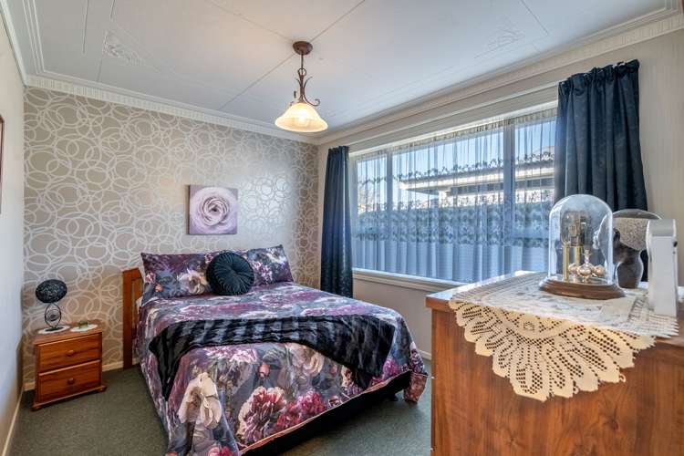 10 Edinburgh Crescent Waikiwi_9