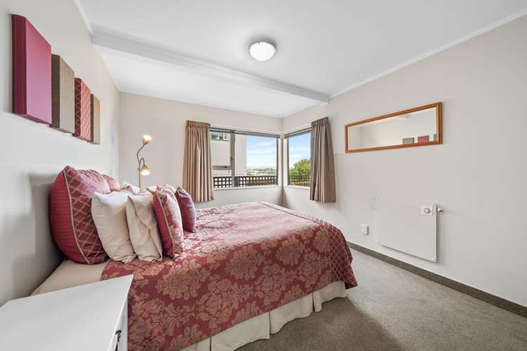 3 Meadowcroft Grove Johnsonville_8