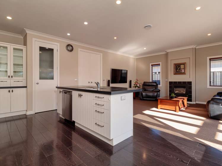 20 Pacific Avenue Poraiti_2