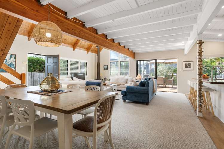 202 Beverley Terrace Whangamata_15