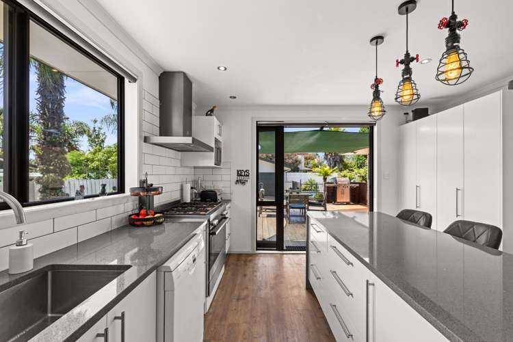 8 Forsyth Street Taradale_5