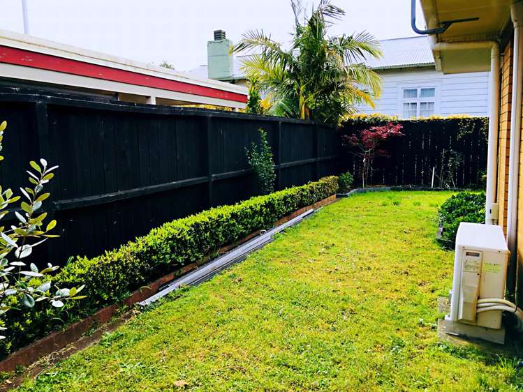 2/3 Aspen Street Avondale_12