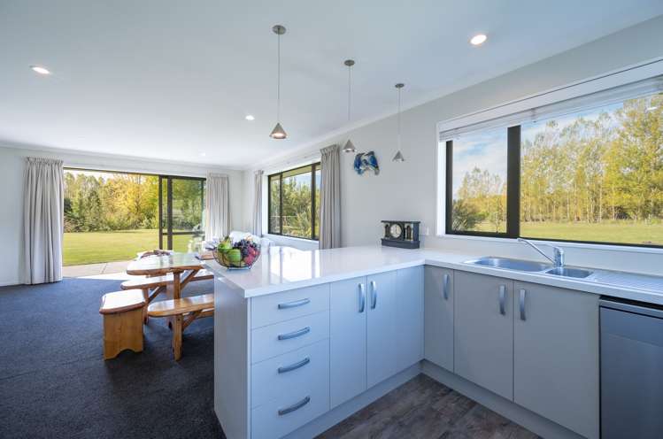 231 Westdale Road Redwood Valley_4