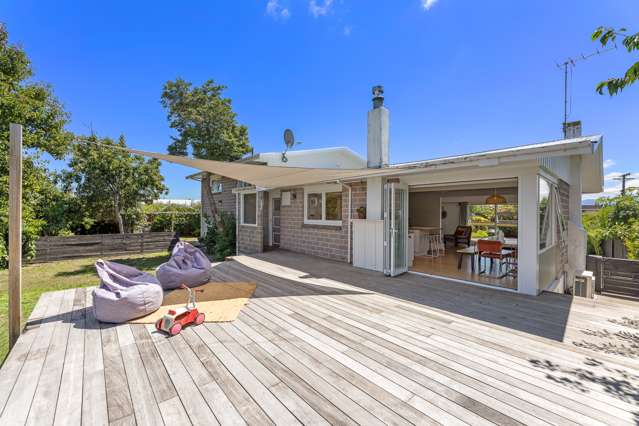 16 Washington Crescent Redwoodtown_1