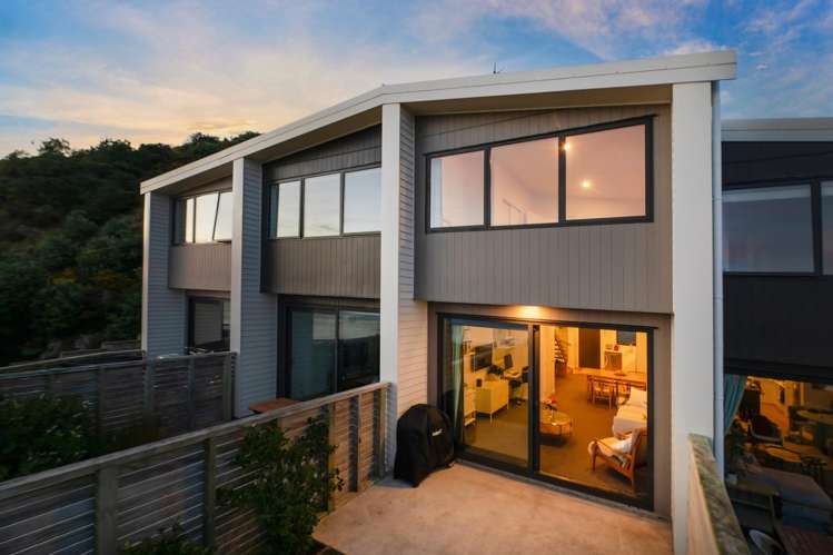 3/52 High Street Island Bay_13