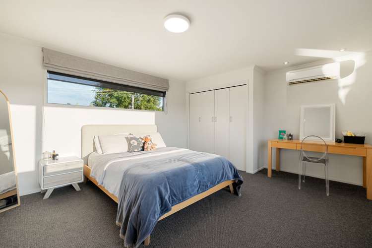 809 River Road Chartwell_23