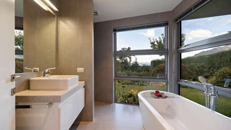 53 Highview Terrace Queenstown_14