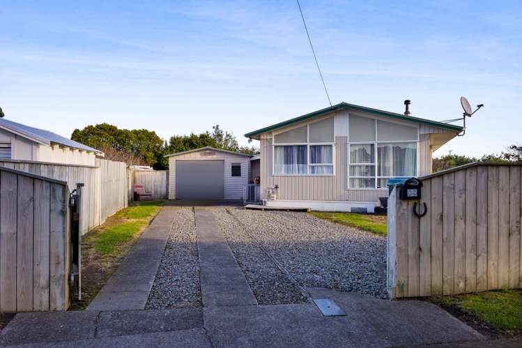 88 South Road Manaia_15