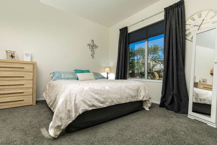 1 Tauwaka Crescent Riverhead_16