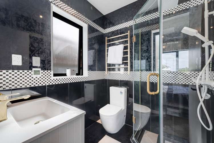 15 Whakairo Crescent Gulf Harbour_5