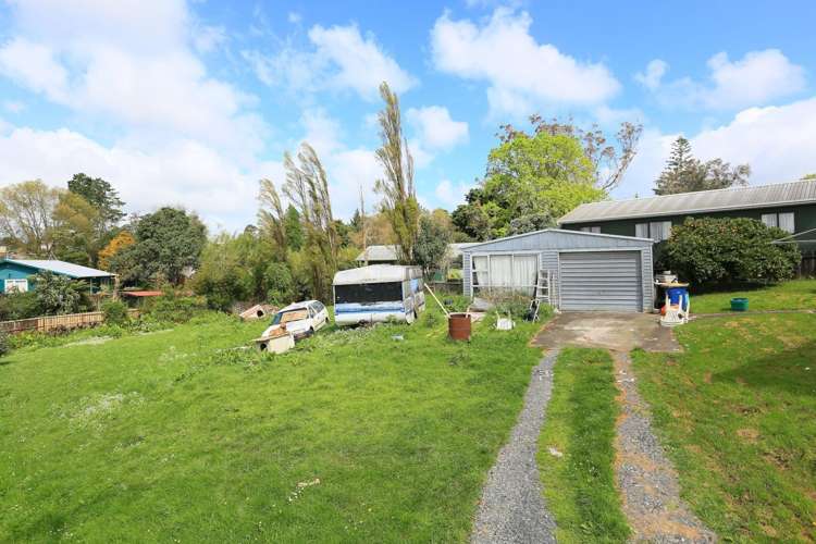 27a Brandon Road Glen Eden_7