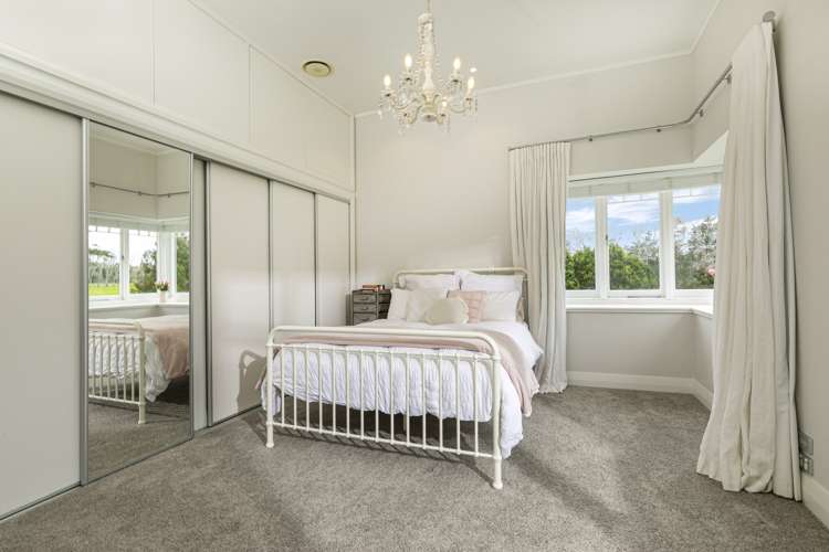 6 Croft Lane Riverhead_17