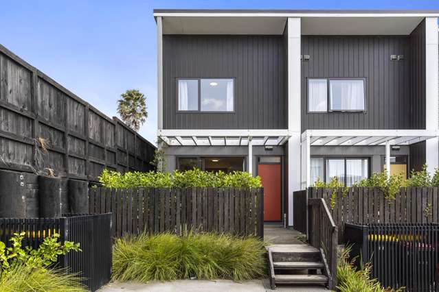 9 Tuhono Lane Northcote_2