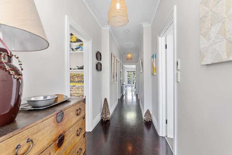 12 Somerset Avenue Newtown_7