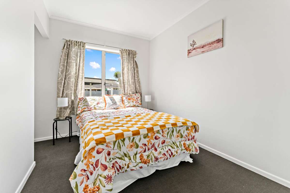 20B Frank Hewitt street_5
