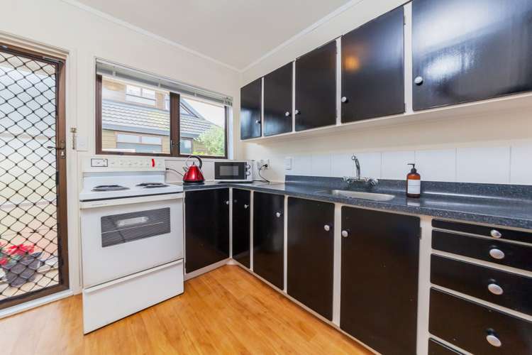 4/49 Turama Road Royal Oak_8