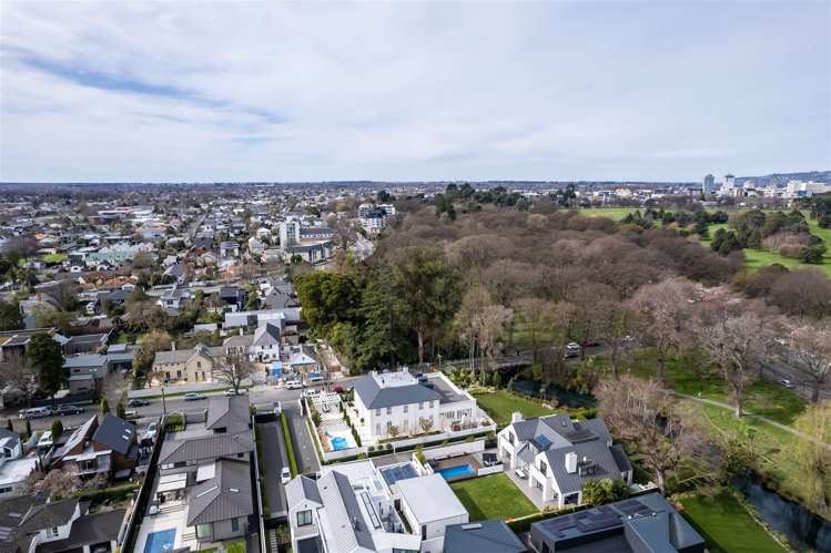 3 Helmores Lane Merivale_47