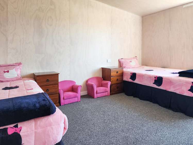 4 Walker Street Riverton_8