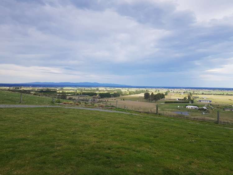 219 Davis Road Cust_25