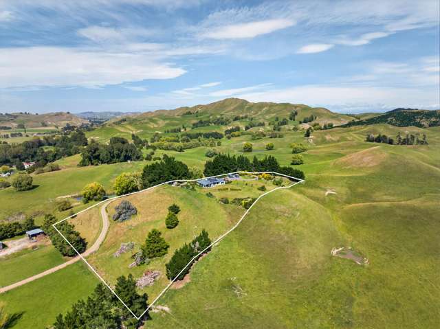 701 River Road Otane_3