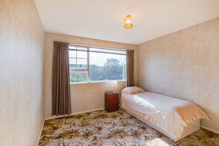 2/5 Salford Avenue Redwood_15