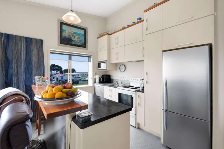 192 Airport Drive Bell Block_13