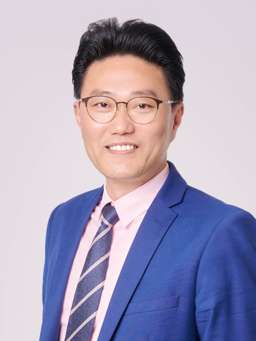 Yong Seok Chang