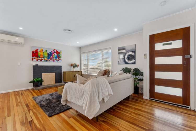 57 Amberley Avenue Te Atatu South_9