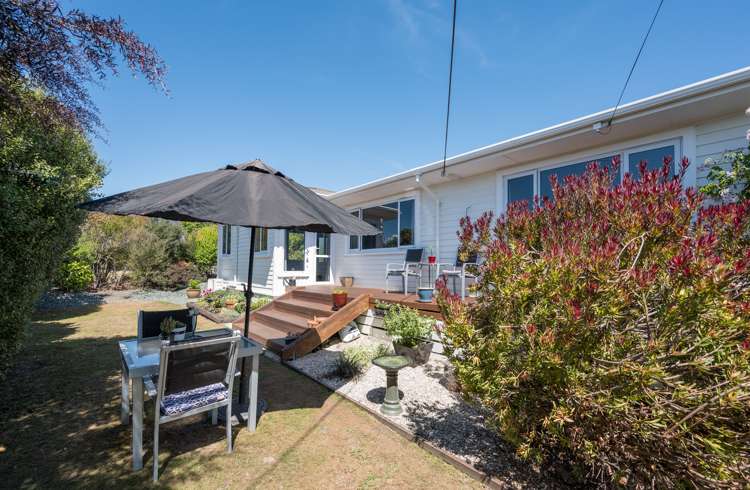 22 Andrew Street Stoke_1