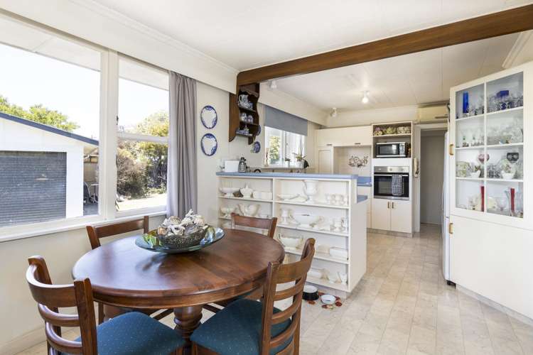 11 Washington Crescent Redwoodtown_6