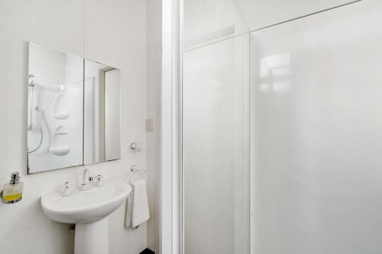 1 Lucy Road Bluff Hill_15