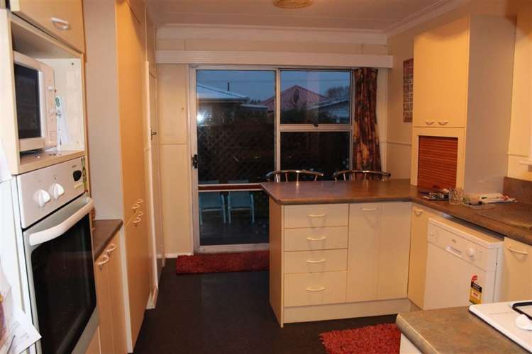 89 Chaucer Street Milton_3