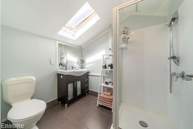 9 Military Road Boulcott_23