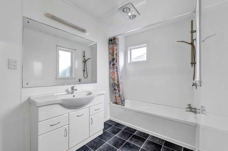 33 Beach Street Fitzroy_15