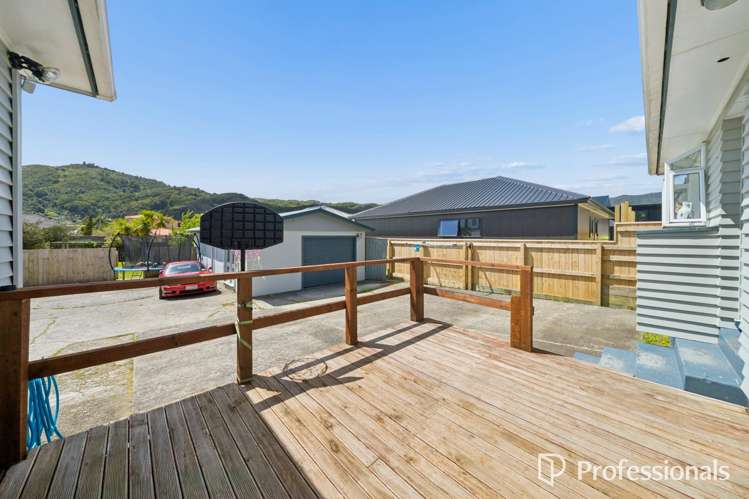 13 Main Road Wainuiomata_19