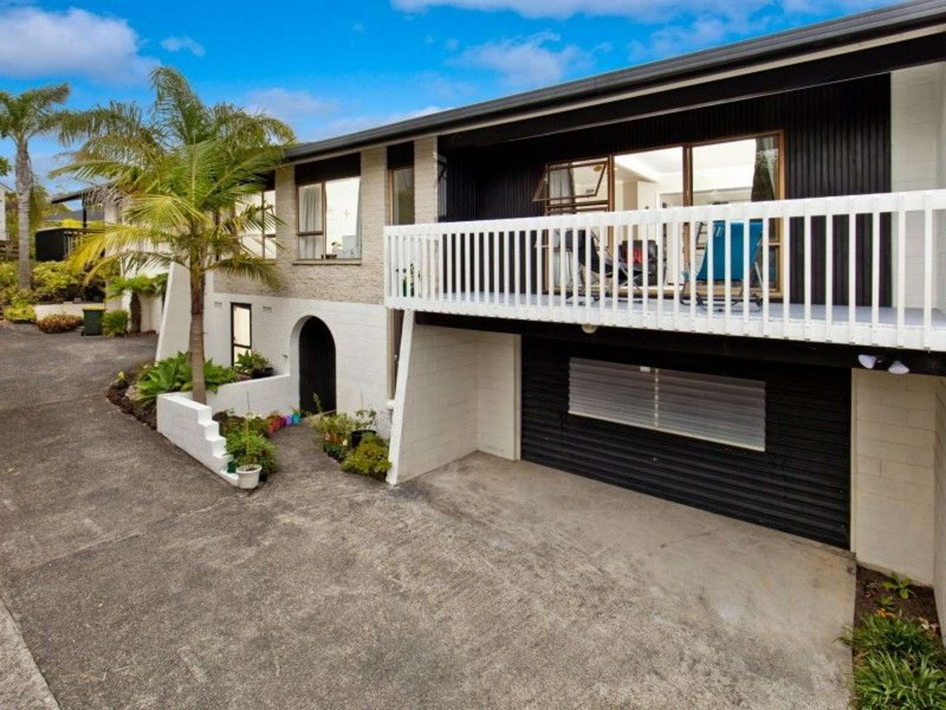 2/2 Brian Avenue Forrest Hill_0