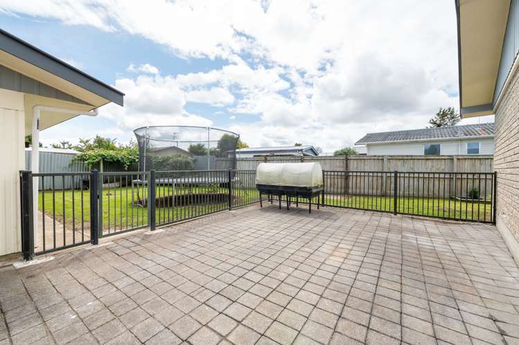 21 Rhonda Avenue Deanwell_20