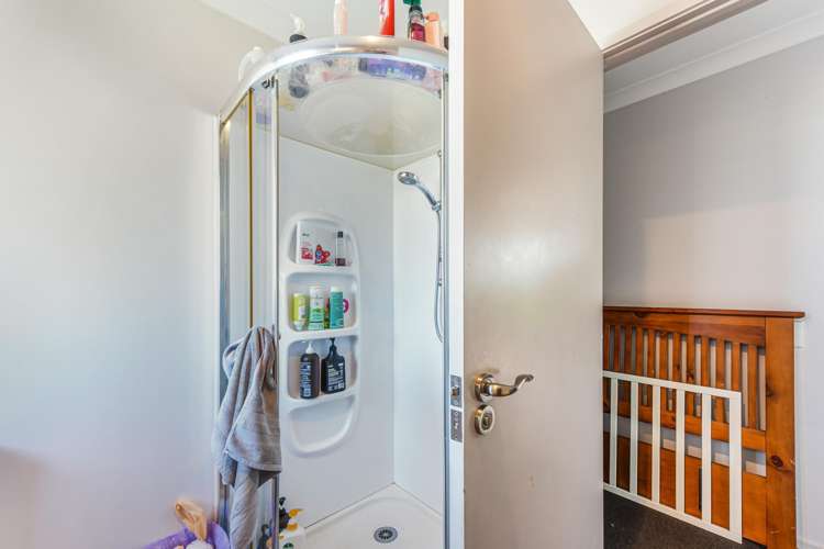 36 Saint Lawrence Street Toi Toi_7