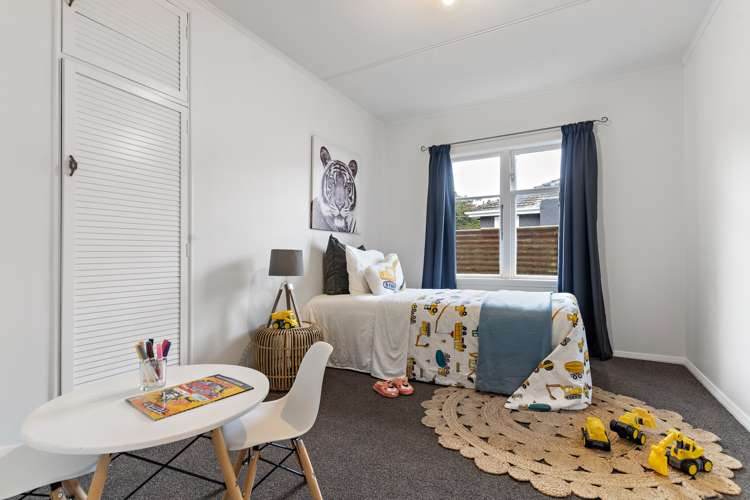 464 High Street South Carterton_9