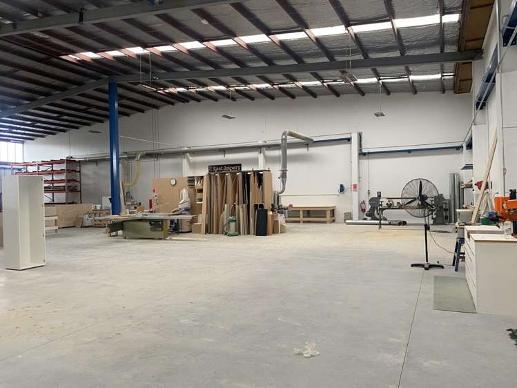 15 Dolamore Place Wainoni_5