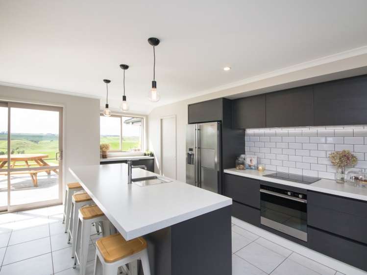 161 Mount Taylor Drive Feilding_13