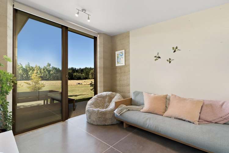 197 Loess Lane Hawea Flat_17