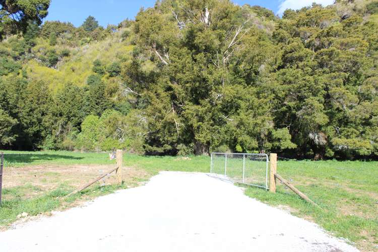 368 Hamama Road Takaka_1