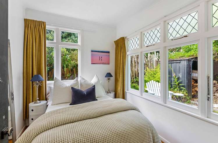 42 Field Way Waikanae Beach_14