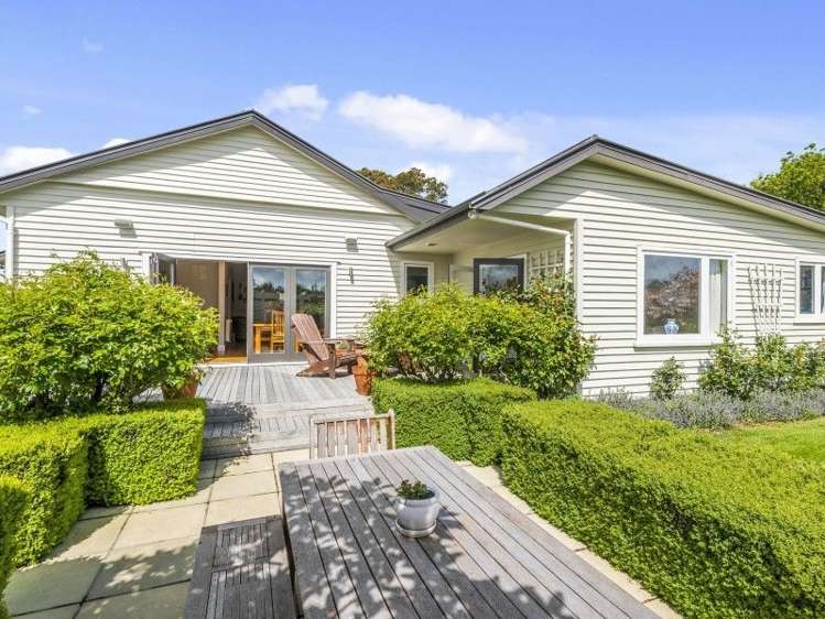 275 Davidsons Road Lincoln_6