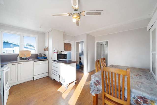 55 Sheehan Avenue Papakura_4