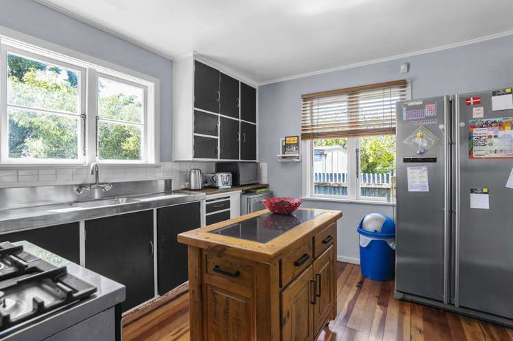 72 Wellington Road Wainuiomata_9